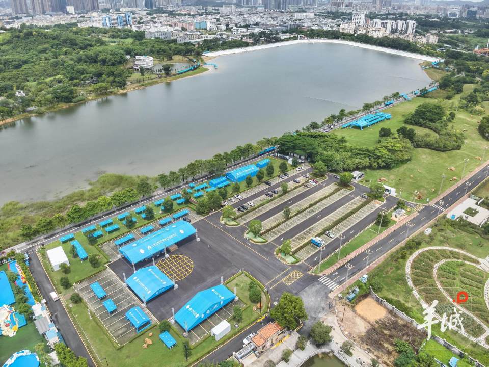 观与运动功, 通过文体旅, 日在松岗街