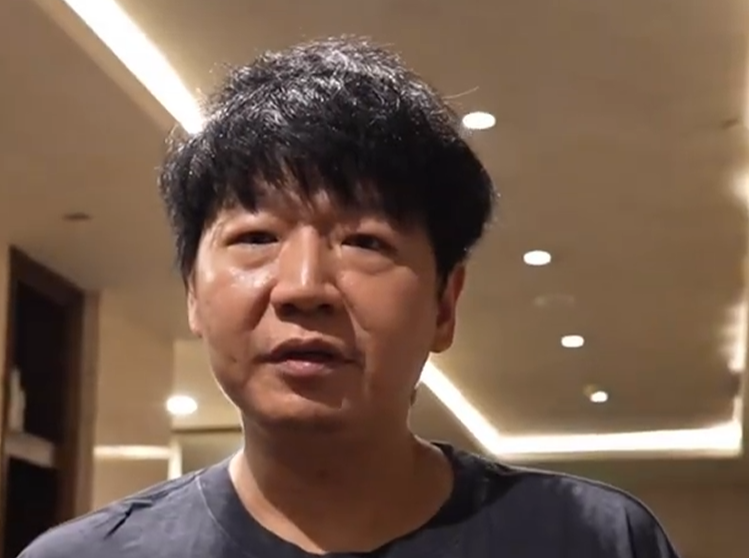 望他们看清, 的一个球员, 给到球队提