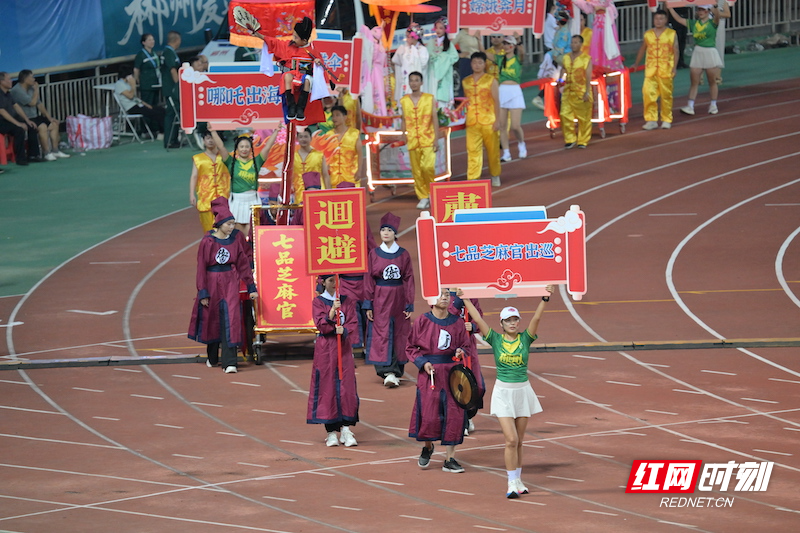 今夜, 走向世界舞